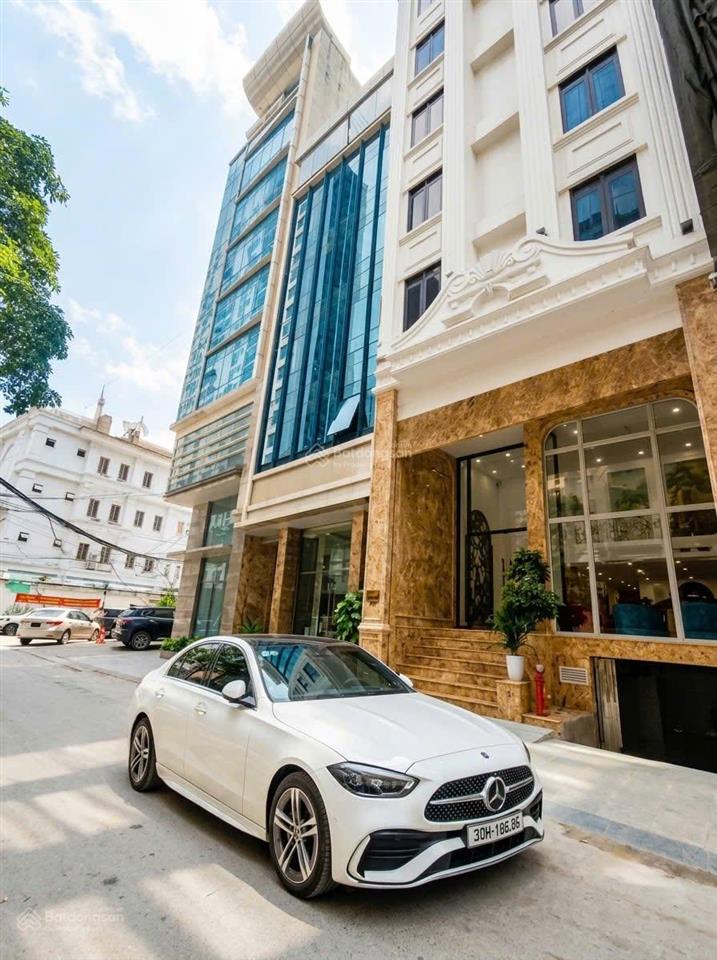 Bán tòa văn phòng gần ngã tư sở, 191m2, 8 tầng, mt 10m, dòng tiền 2.4 tỷ/năm, quy hoạch ổn định