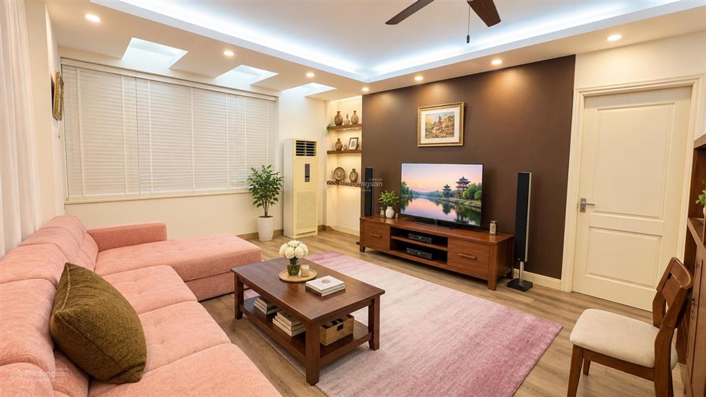 Bán nhà trích sài, 180m2, 7t, mt 9m, 2 ô tô tránhthông, gara 3 oto, ba bước ra hồ tây!