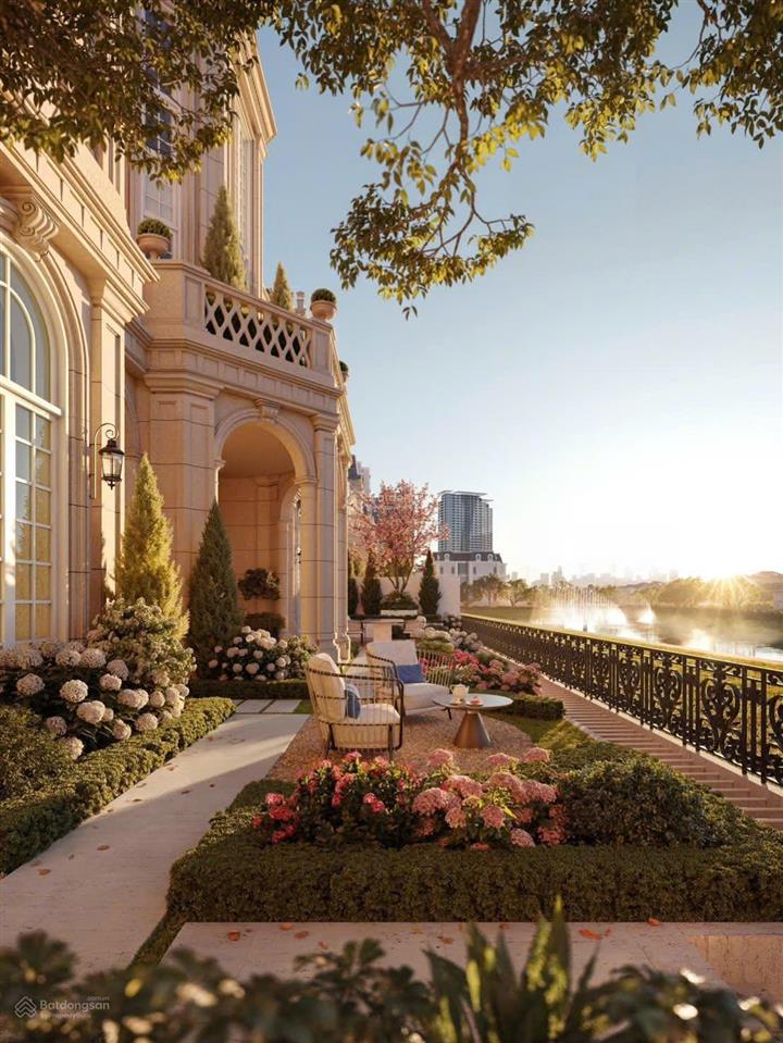 Bán biệt thự đơn lập ciputrathe windsor collection, 300m2, 5t có hầm, mt 15m, view hồ điều hòa!