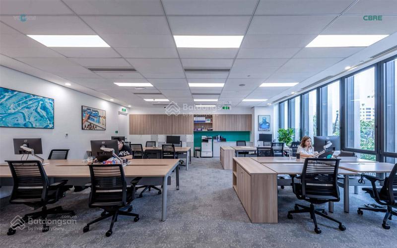 Giảm 30 tỷ! bán tòa văn phòng mặt phố cầu giấy, 220m2, 7t, mt 15m, thang máy, dòng tiền 1.8 tỷ/năm