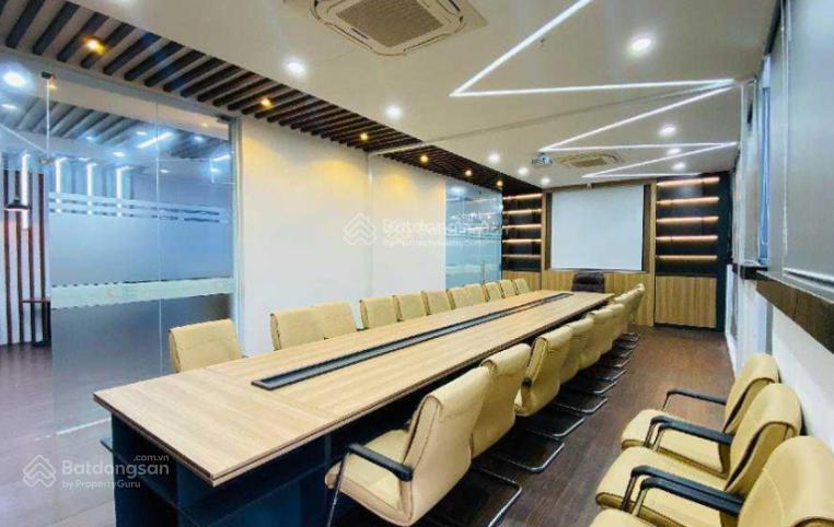 Bán tòa văn phòng mặt phố đội cấn, 450m2, 10t, mt 10m, hoàn công, qh ổn định, dòng tiền 9.6 tỷ/năm