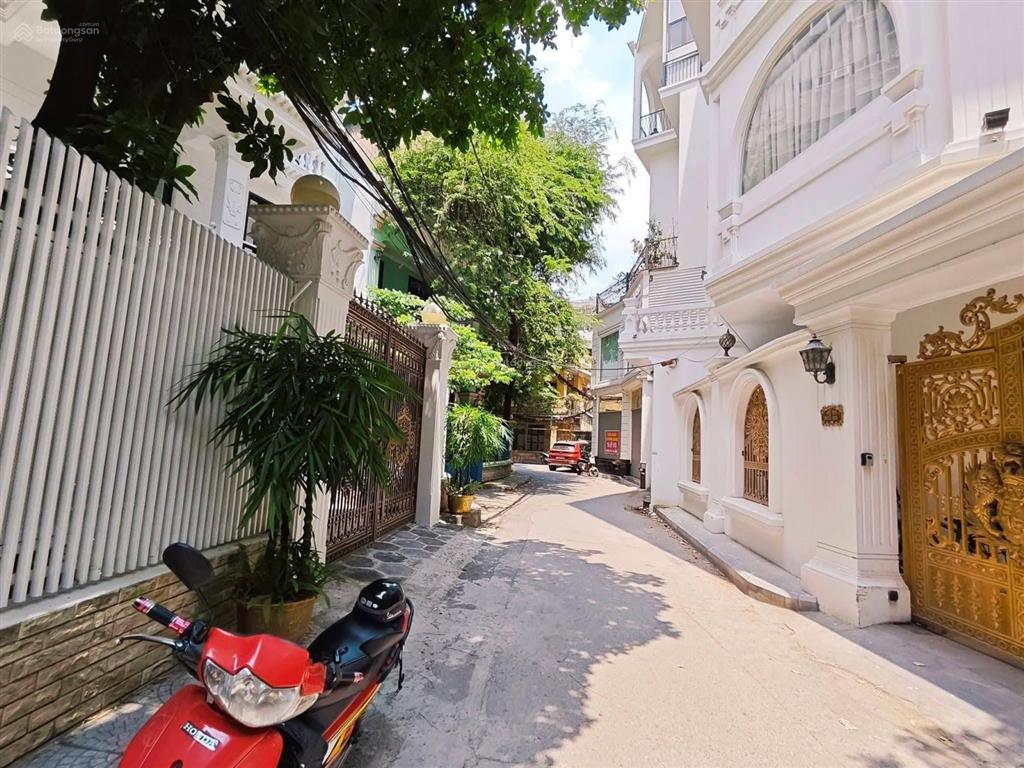 Giảm 9 tỷ! bán biệt thự dòng tiền cầu giấy, 180m2, 7t, mt 15m, 24 phòng, ô tô, dòng tiền 2.3 tỷ/năm