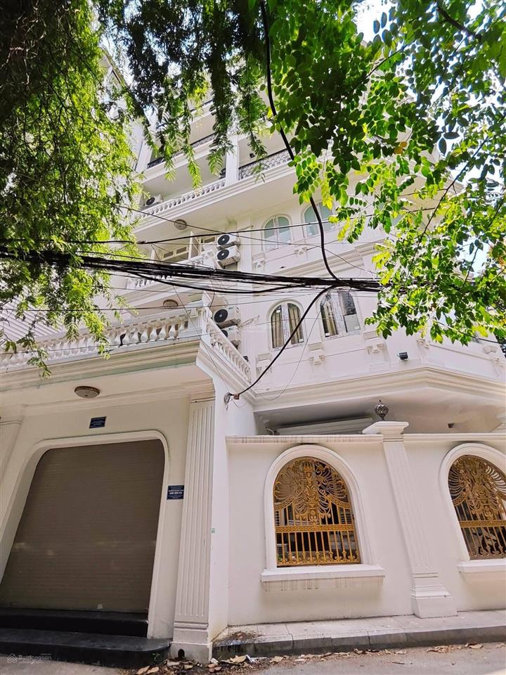 Giảm 9 tỷ! bán biệt thự dòng tiền cầu giấy, 180m2, 7t, mt 15m, 24 phòng, ô tô, dòng tiền 2.3 tỷ/năm