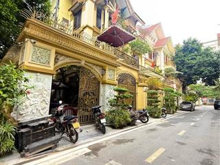 Bán nhà biệt thự lạc long quân, 748m2, 4 tầng, mặt tiền 17m, ô tô tránh, gần 2 con rồng!