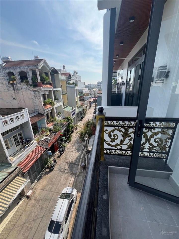 Nhà mới 5 tầng/68m2 hẻm 8m giá chỉ 8,35 tỷ còn tl, tặng full nội thất cao cấp, sổ hoàn công đầy đủ