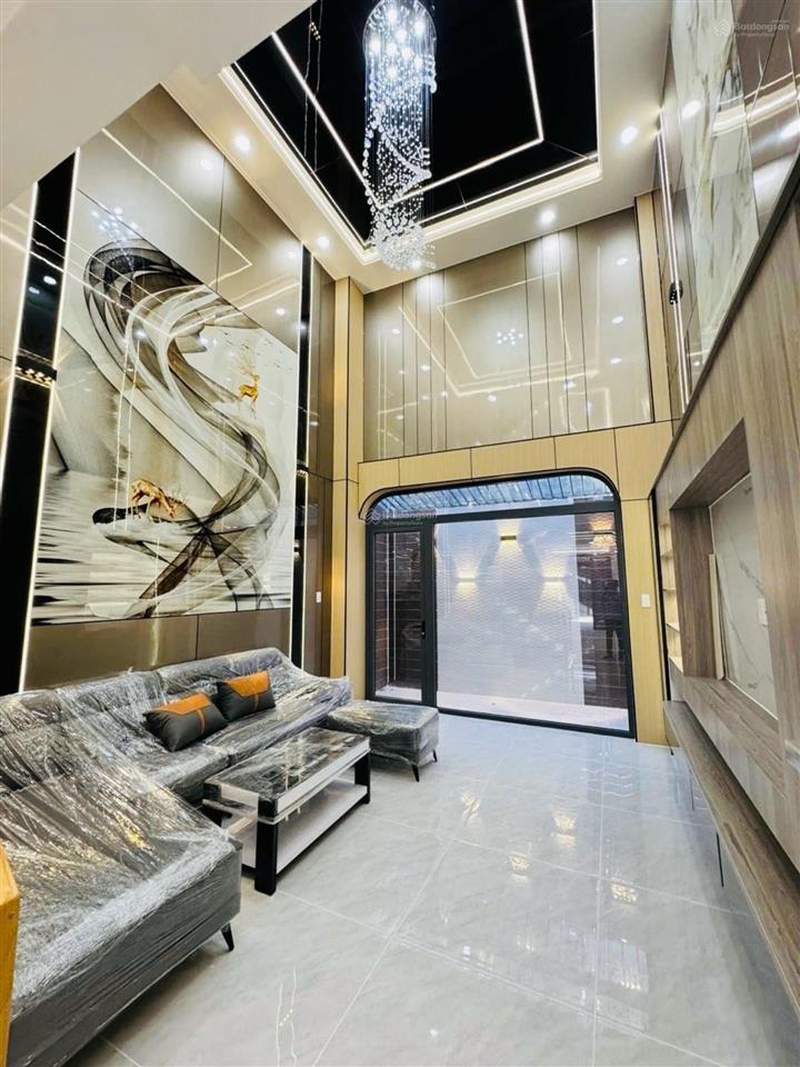 Nhà mới 5 tầng/68m2 hẻm 8m giá chỉ 8,35 tỷ còn tl, tặng full nội thất cao cấp, sổ hoàn công đầy đủ