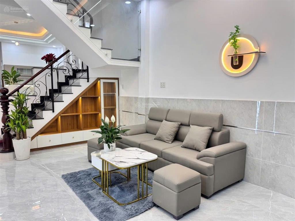 Nhà cạnh aeon bình tân 52m2/4 tầng/hẻm 7mgiá 6,45tỷ, nhà mới full nt ở liền, sổ hoàn công đầy đủ.