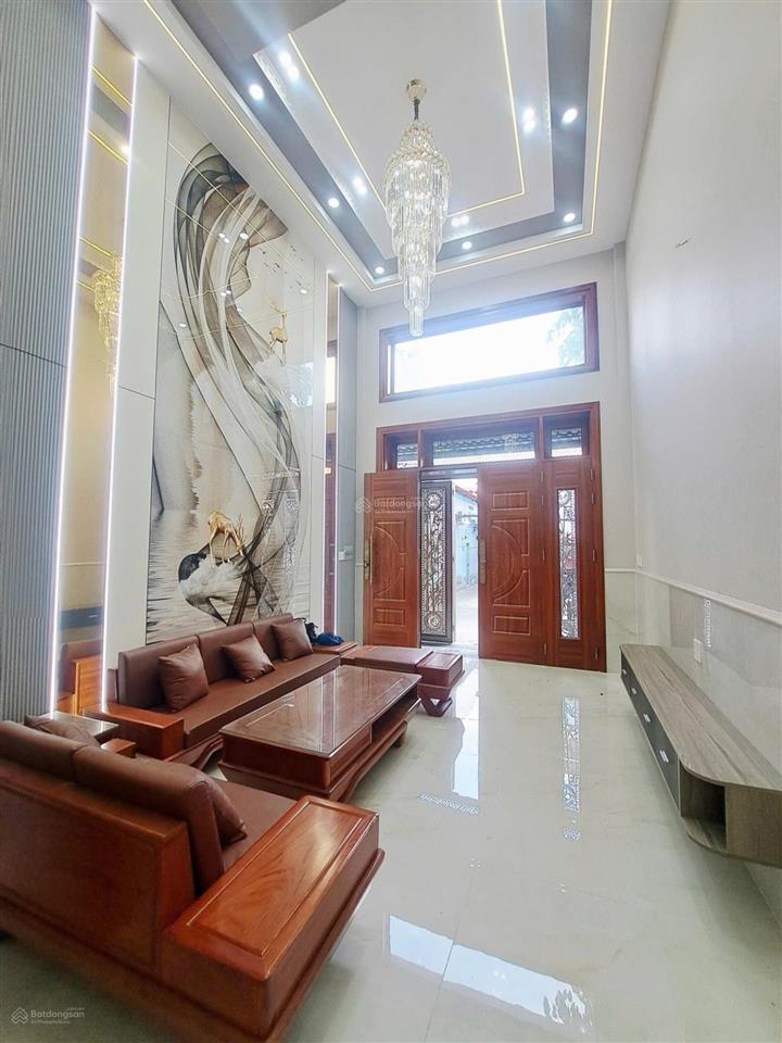 Nhà tân phú hẻm 8m(có vỉa hè) 68m2(4x17m)/ 6 tầng (có thang máy) giá 11,3 tỷ, nhà mới sổ mới 2026