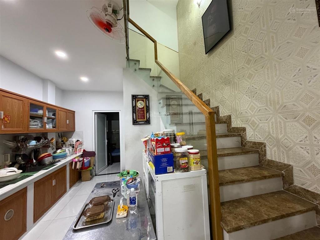 Hiếm chủ nhà giảm 2 tỷ chỉ còn 9,9 tỷ/79m² 4 tầng(6pn/6wc) hẻm 8m gần ngã tư tân sơn nhìgò dầu.
