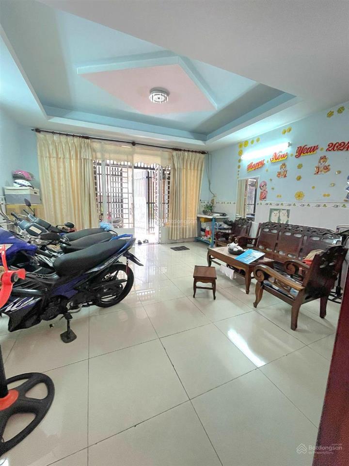 Bán nhà riêng đường vườn lài, tân phú 9,8 tỷ/74m2 (5x15m) vị trí trung tâm, hàng hiếm chủ giảm sâu