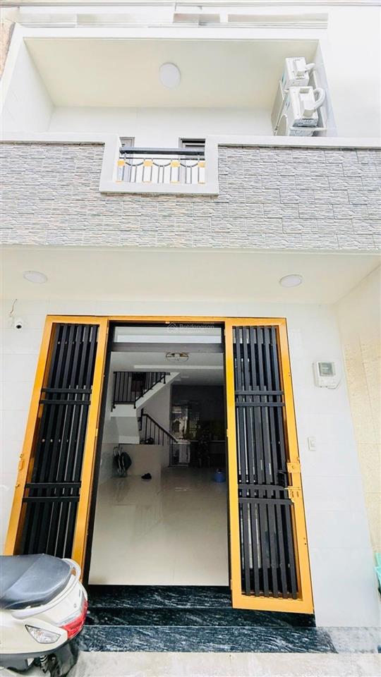 Nhà 34m2/4,95 tỷ hẻm 5m đường hoà bình( gần công viên đầm sen, trung tâm q.tân phú)
