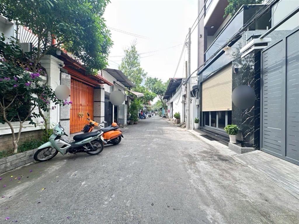 Nhà hẻm oto gần aeon tân phú 66m2/4 tầng giá tốt 7,5 tỷ, nhà mới kiên cố, sổ hồng hoàn công đủ.