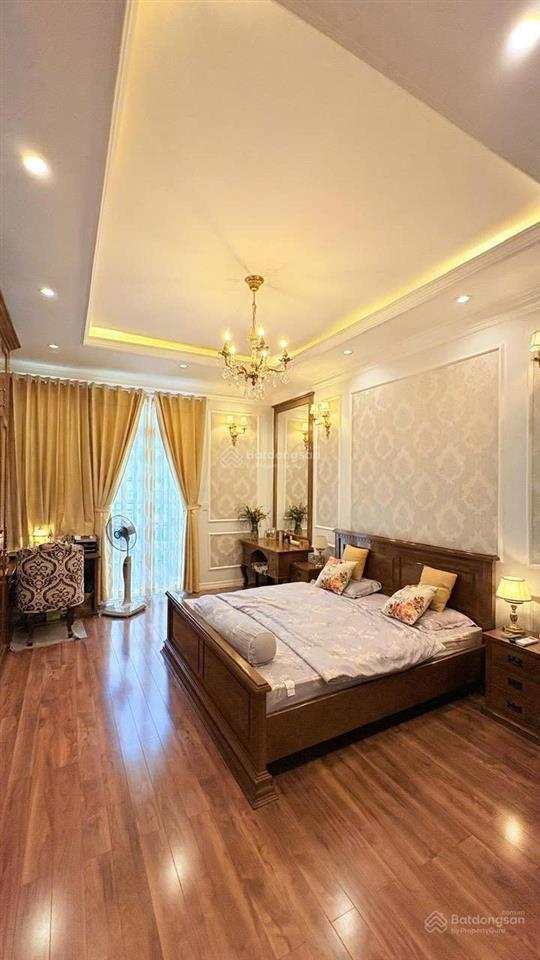 Bán biệt thự mt lê sao, q. tân phú, dt 160,5m2 (8,7mx18,5m)/3 tầng giá 47 tỷ (full nội thất)