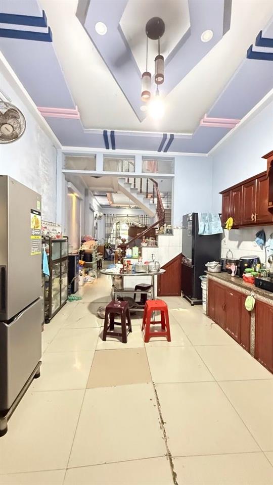 Bán Nhà Q.12 Huỳnh Thị Hai - 108m² - 7PN 3 Tầng. Sổ Hồng. Giá 5.2 Tỷ.HXH