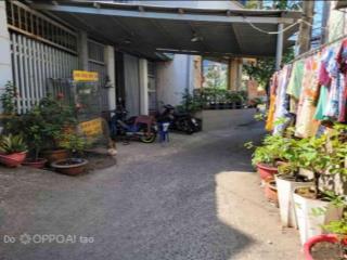 Bán nhà ngõ Đông Hưng Thuận Q.12, gần Trường Chinh. DT 100m2, 2PN, Sổ Hồng. Giá 5.8 tỷ.