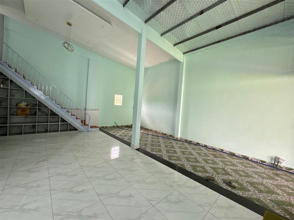 Bán nhanh nhà Xưởng HM 400M2 chỉ 6,5 tỷ