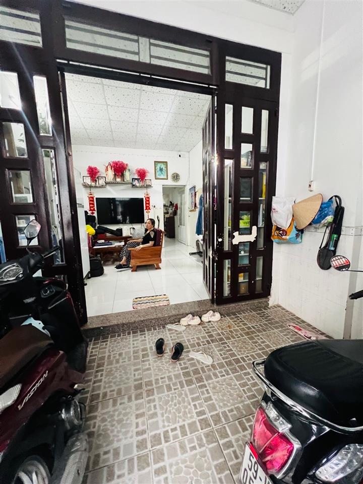 Bán nhà Nguyễn Duy Cung GV 60M2 2 TẦNG 3,6 TỶ