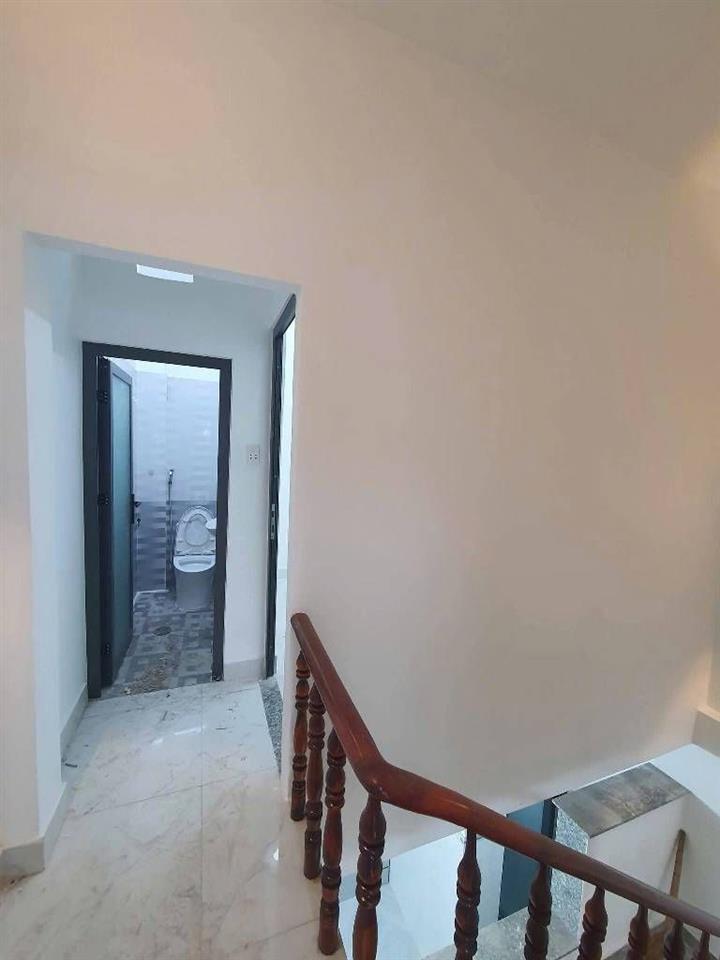 Bán nhà Hiep thành q12 4x17 [ 4 tầng xe hơi ] nhỉnh 5 tỷ