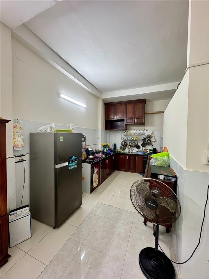 Bán nhà Trương Chinh q12 4 x17 3 tầng xe hơi 6,9 tỷ