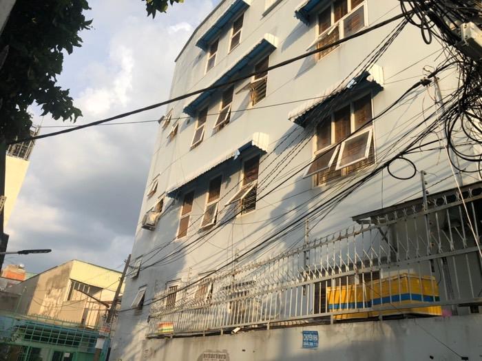 Bán nhà Trương chinh q12 [ 10 x16 ] 3 tầng hxh có dòng tiền chỉ 9 tỷ
