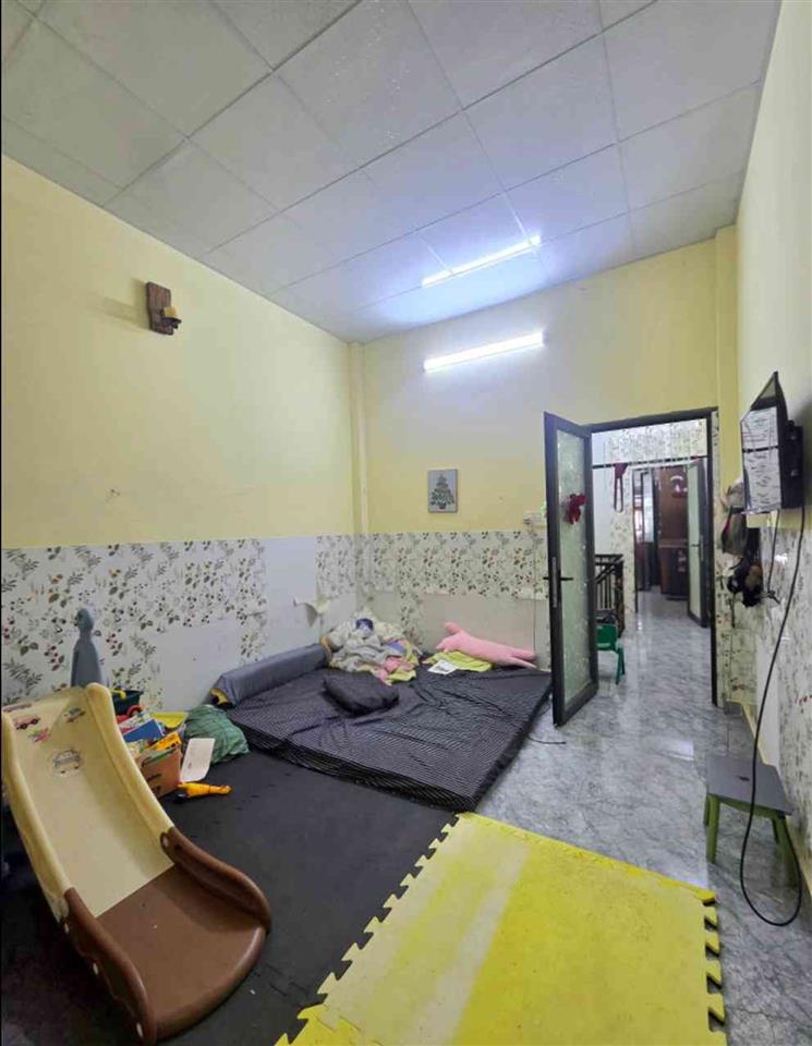 Bán nhà Tan thoi Hiep q12 [ 3,6 x20 ] nhỉnh 4 tỷ