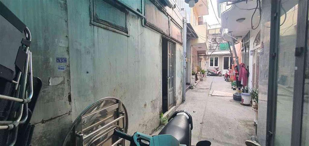 Bán nhà Lê Văn tho GV 129M2 hxxh chỉ hơn 7 tỷ