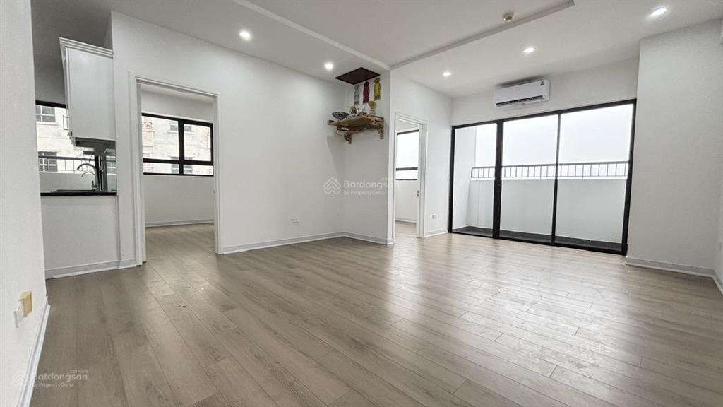 Cc cần bán căn hộ chung cư vinaconex 2 kim văn kim lũ định công, hà nội