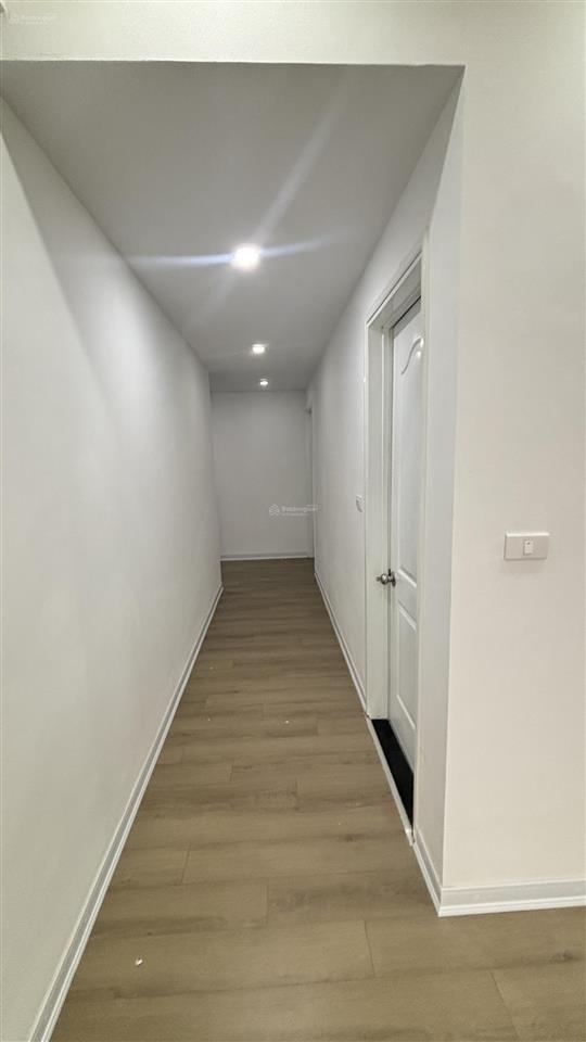 Chính chủ bán căn hộ chung cư 103m2, tại phường định công, hà nội