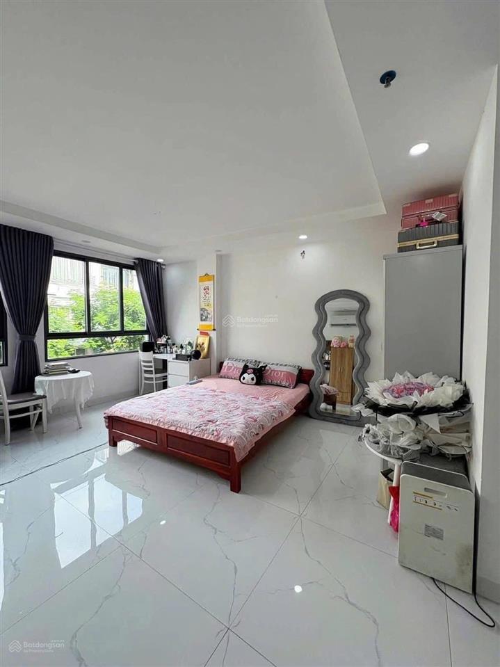 Pass lại phòng mới ngay nguyễn trãi q1 nội thất như ảnh