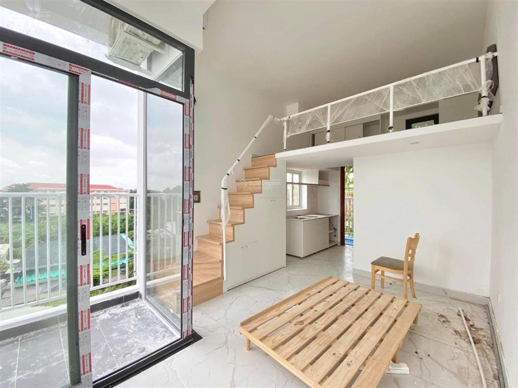 Trống lại phòng gác duplex bancol ngay đh ueh csb nguyễn tri phương q10