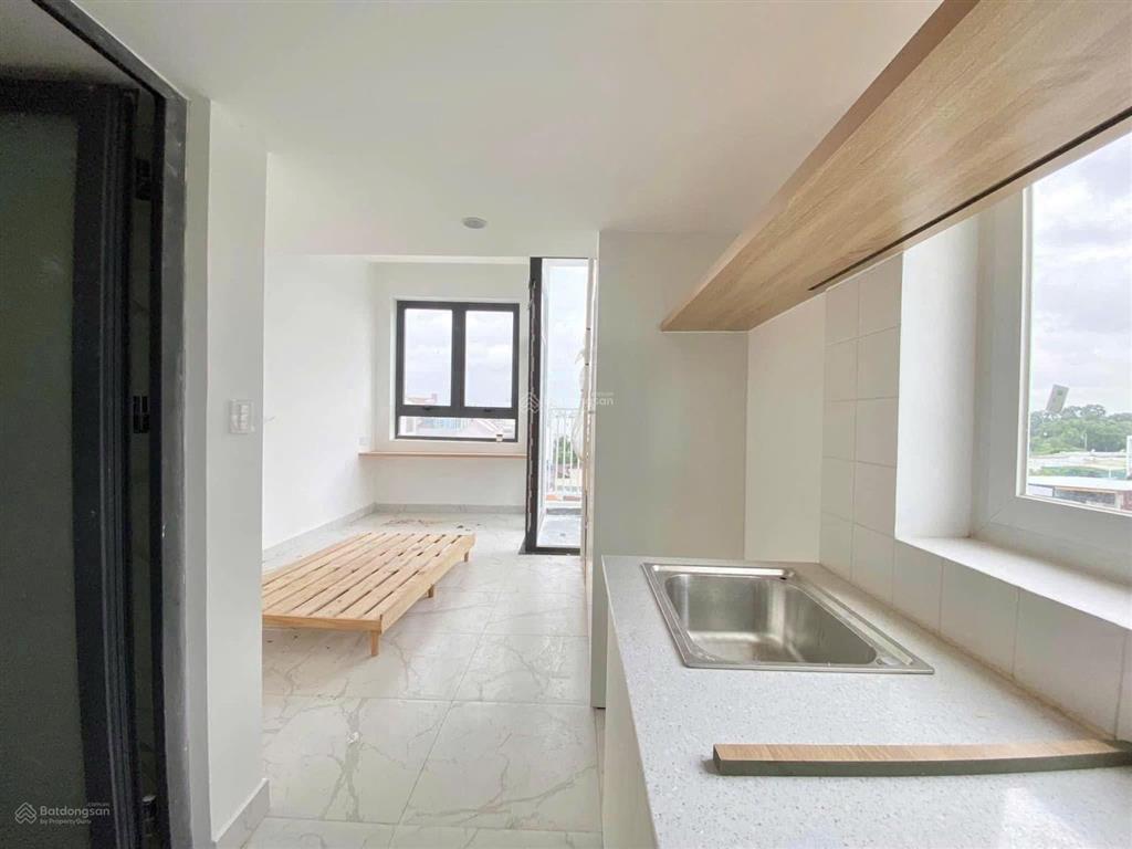 Trống lại phòng gác duplex bancol ngay đh ueh csb nguyễn tri phương q10