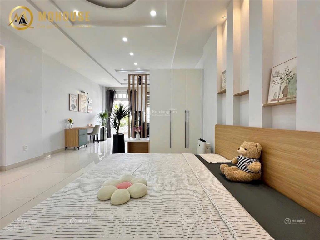 Cho thuê căn hộ ban công 40m2 ngay vòng xoay dân chủ cmt8  có máy giặt riêng
