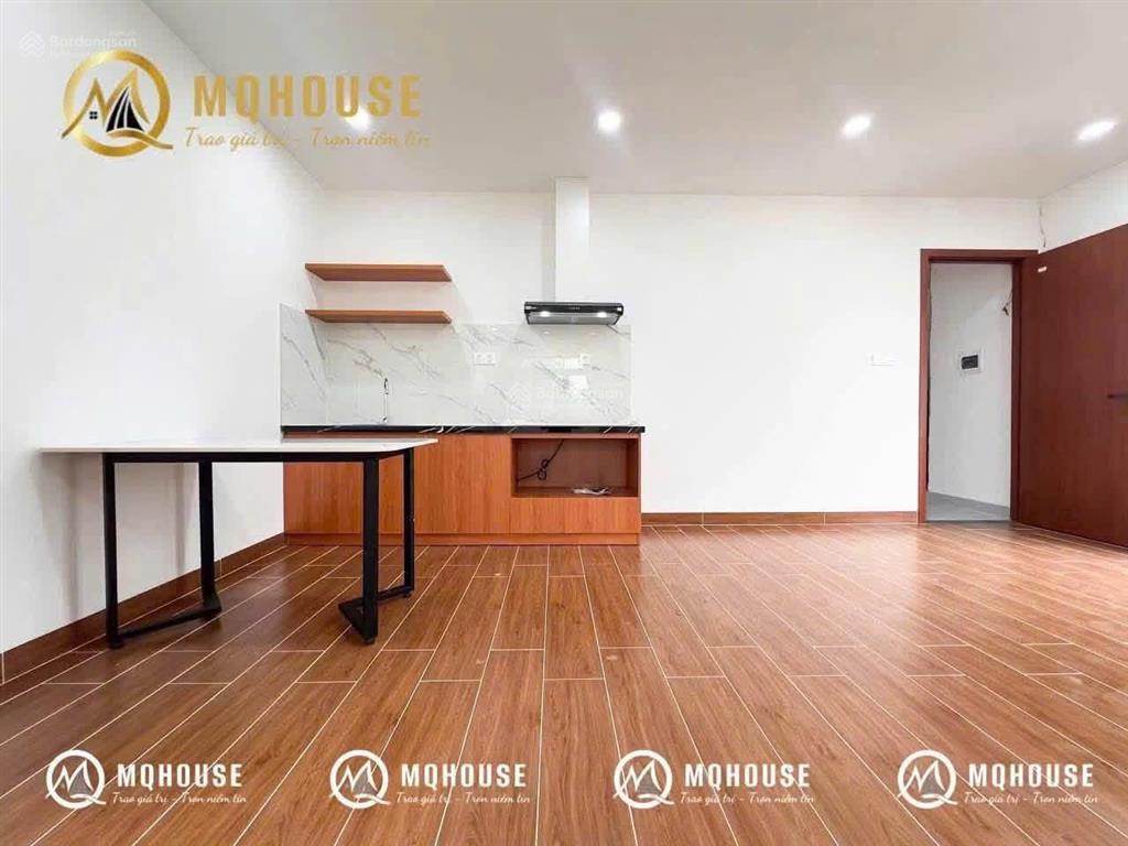 Cho thuê phòng 40m2 ngay văn hiến âu cơ tân phú
