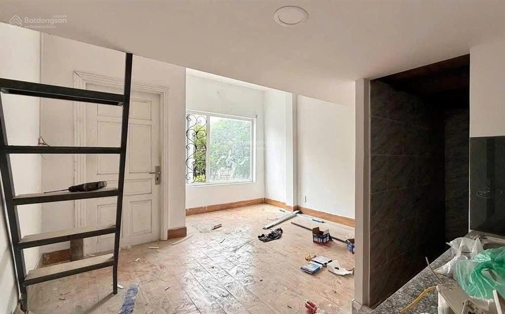 Nhà mới xây ngay âu cơ  đh văn hiến luỹ bán bích