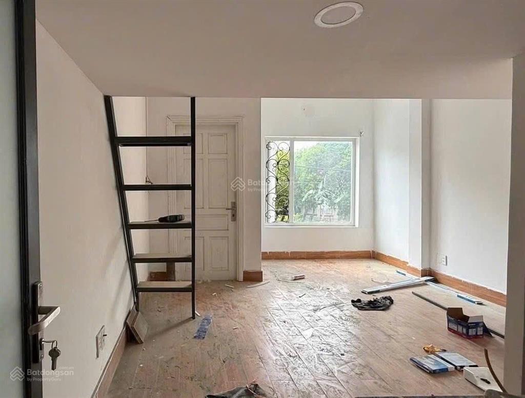 Nhà mới xây ngay âu cơ  đh văn hiến luỹ bán bích