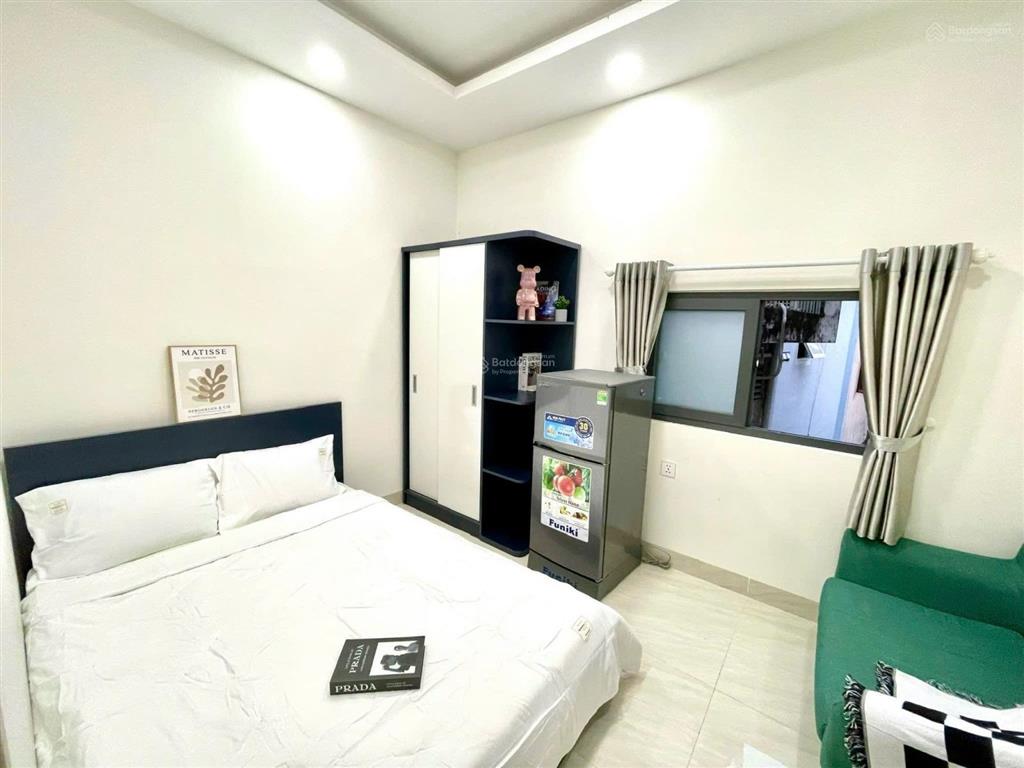 Căn hộ mini thang máy giá rẻ  ngay vòng xoay dân chủ cmt8 q3 q10
