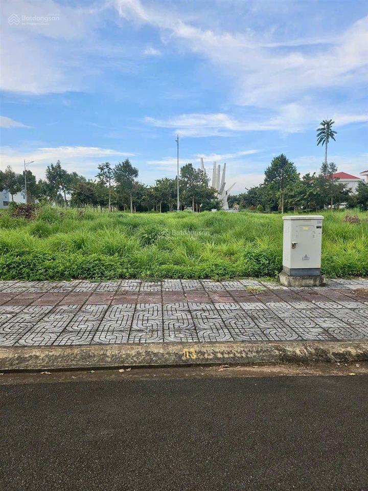 Đất nền kđt ân phú bmt đối diện hoa viên, 100m2 full thổ cư, giá 4 tỷ 050 triệu