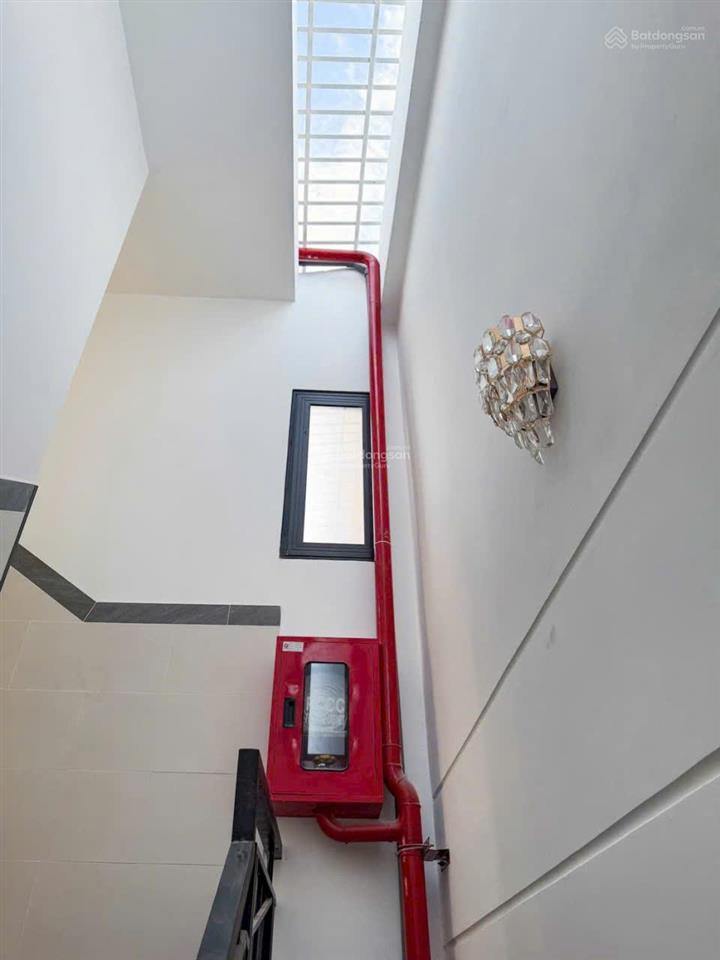 Cung đường kinh doanh đẹp nhất nguyễn văn hưởng. 6 x 20m. cn 115m2. 4 lầu st. hđt 185tr. giá 43 tỷ