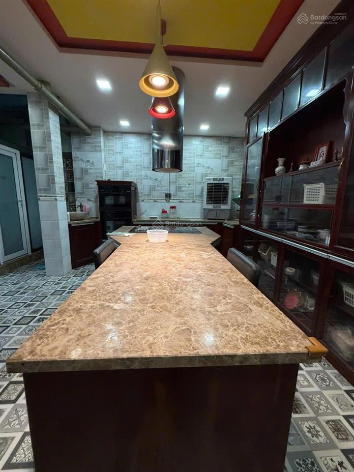 Khan hiếm duy nhất, 6 tầng tm, hđt 95tr, giá 24.25 tỷ. mt đường số 2, gò vấp. 8.5 x 33m, cn 261m2