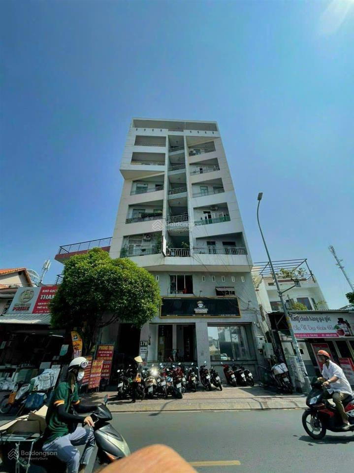 Bán tương lai. mt 10 thanh đa. nở hậu. dài 30m cn 288.4244m2. ct hầm 7 tầng. hđt 180tr. giá 42.6 tỷ