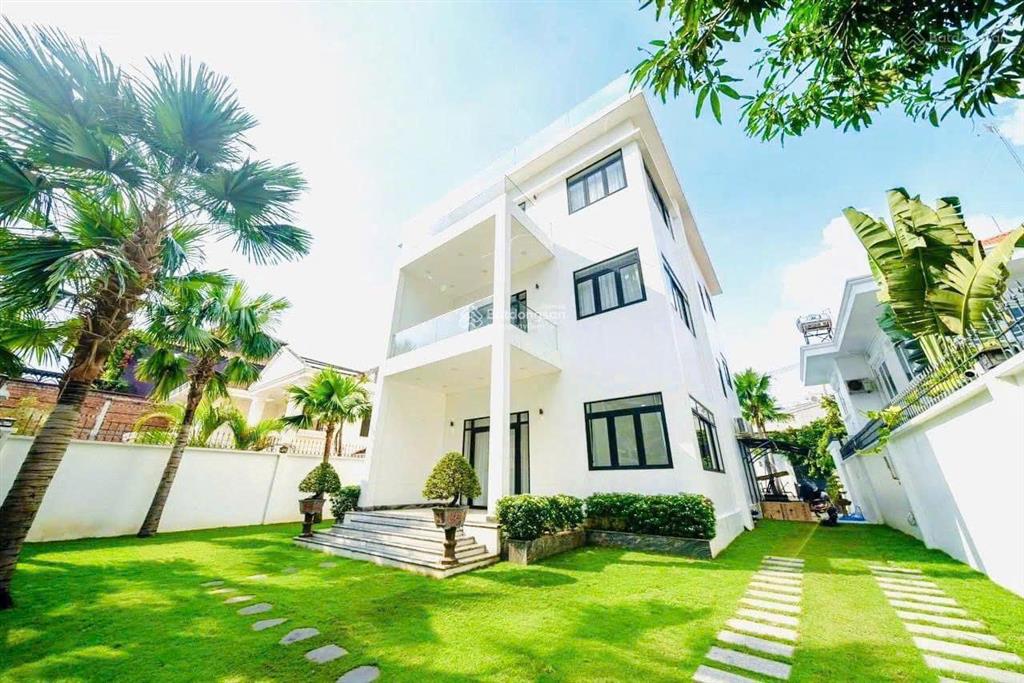 Siêu vị trí. chỉ 115 tỷ. mt trần khánh dư. 15x30m. cn 400m. ct hầm 8 tầng. hđt 500tr. full nội thất