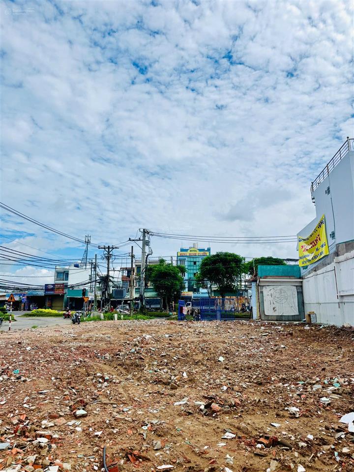 Ngay trần não, chỉ tiêu 6 tầng, 18x22m. tin thật 100%