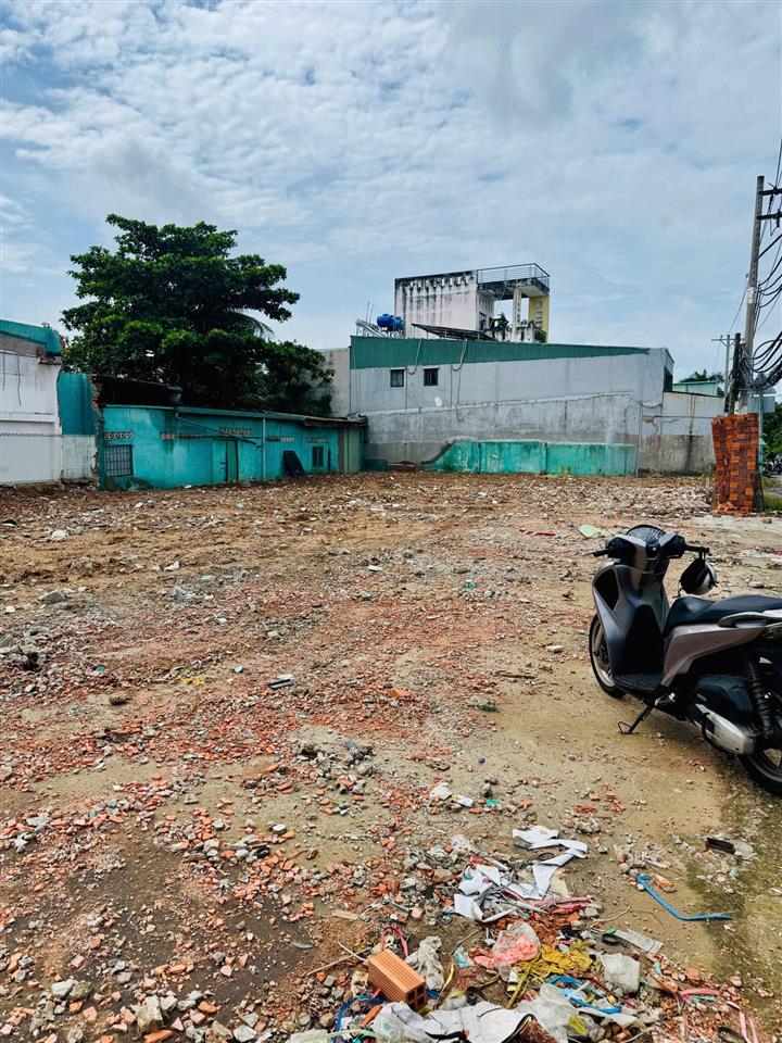 Ngay trần não, chỉ tiêu 6 tầng, 18x22m. tin thật 100%