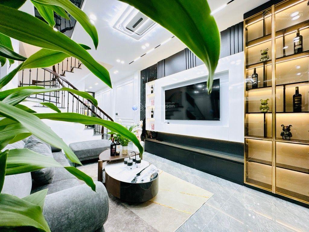 Nhà 6t trần duy hưng, 15m ra phố, ngõ thông, 44/52m2, thang máy, ở ngay. nhỉnh 15 tỉ