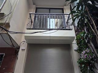 Nhỉnh 6 tỉ nhà phố nguyễn chí thanh, giảng võ, 6 tầng mới xây full nt ở ngay sổ cc không qh