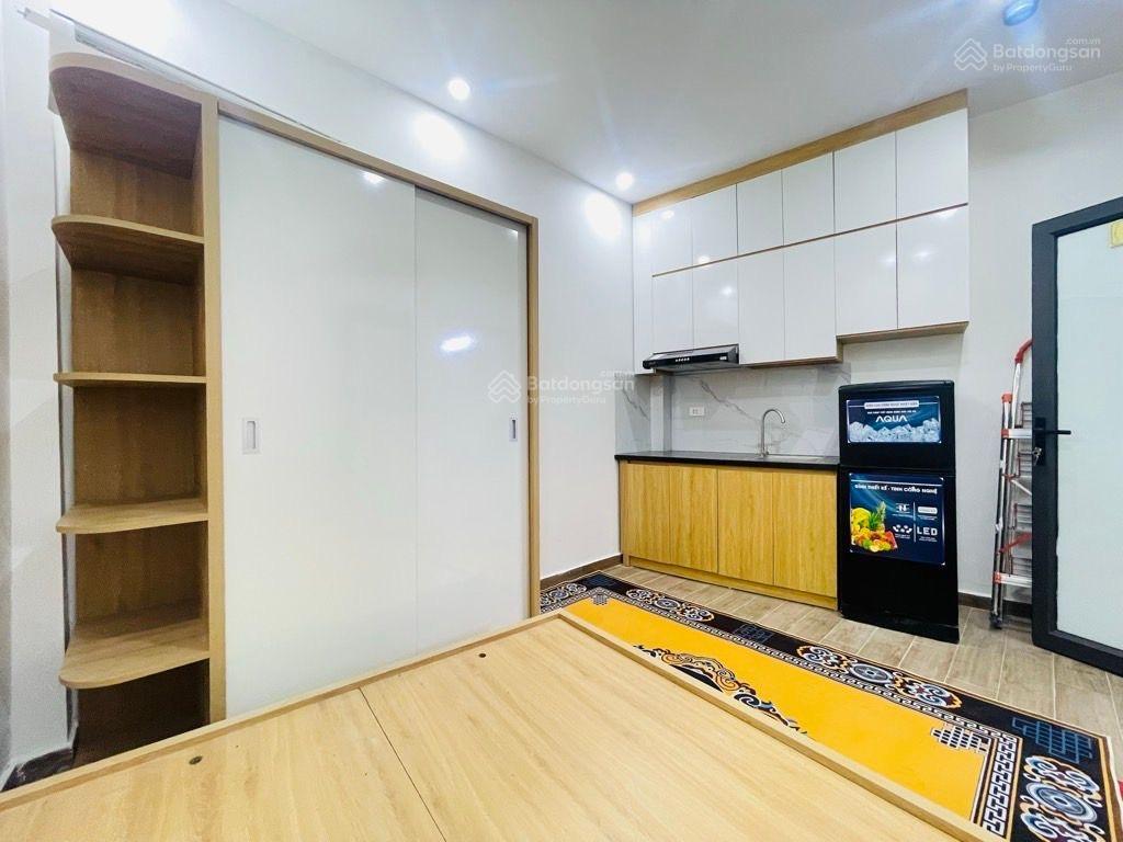 Ccmn cầu giấy 58m2, 6 tầng  9 phòng khép kín  đủ nội thất  ngõ ba gác  50tr/th chỉ hơn 11 tỷ