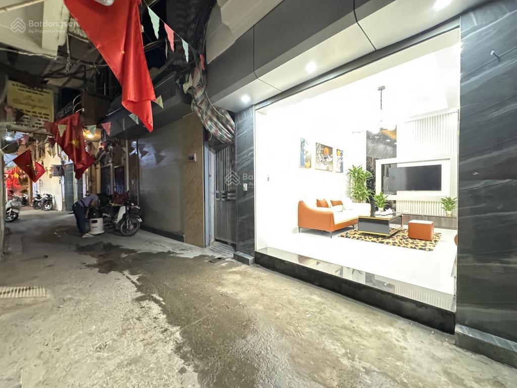 Bán nhà cầu giấy 62m2 5 tầng  lô góc  ngõ thông kinh doanh  ô tô 5 tạ đỗ cửa  chỉ 15.5tỷ