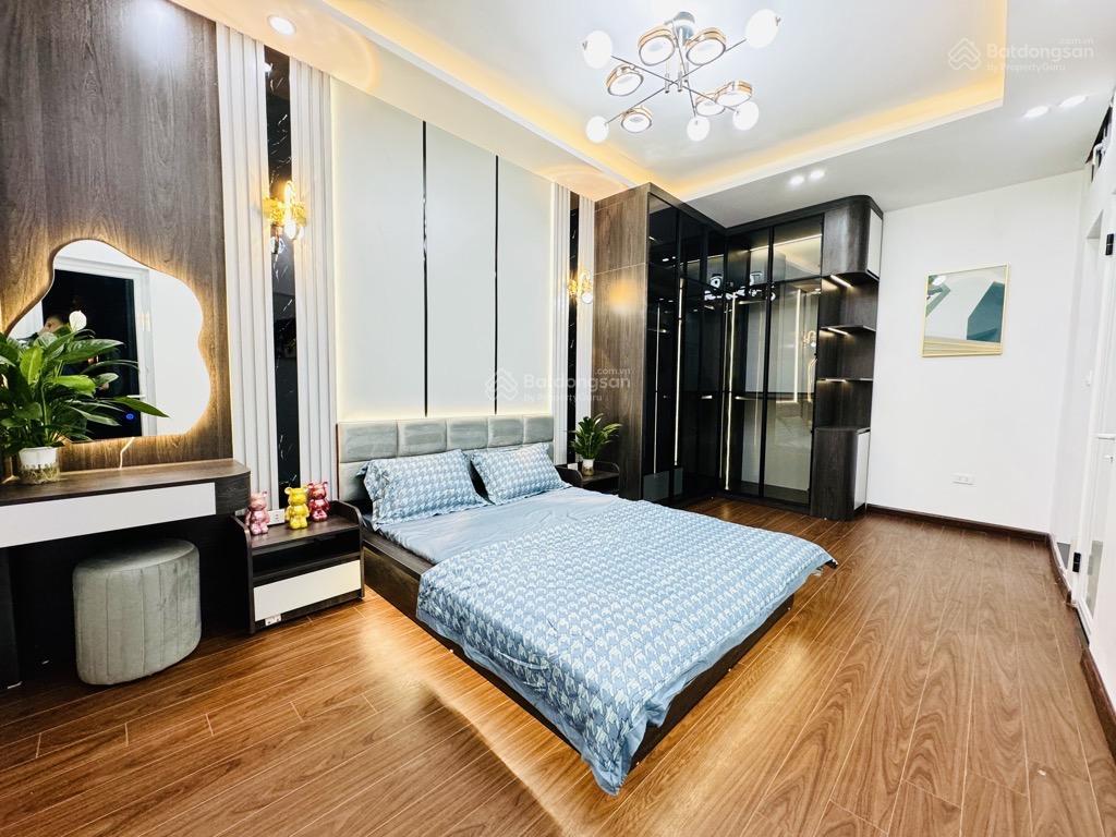 Bán nhà cầu giấy 62m2 5 tầng  lô góc  ngõ thông kinh doanh  ô tô 5 tạ đỗ cửa  chỉ 15.5tỷ