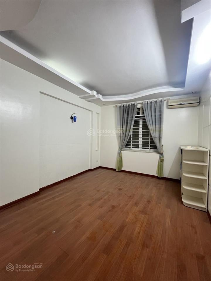 Cầu giấy 61m2, 5 tầng  diện tích rộng  lô góc  ô chờ thang  chỉ nhỉnh 9 tỷ