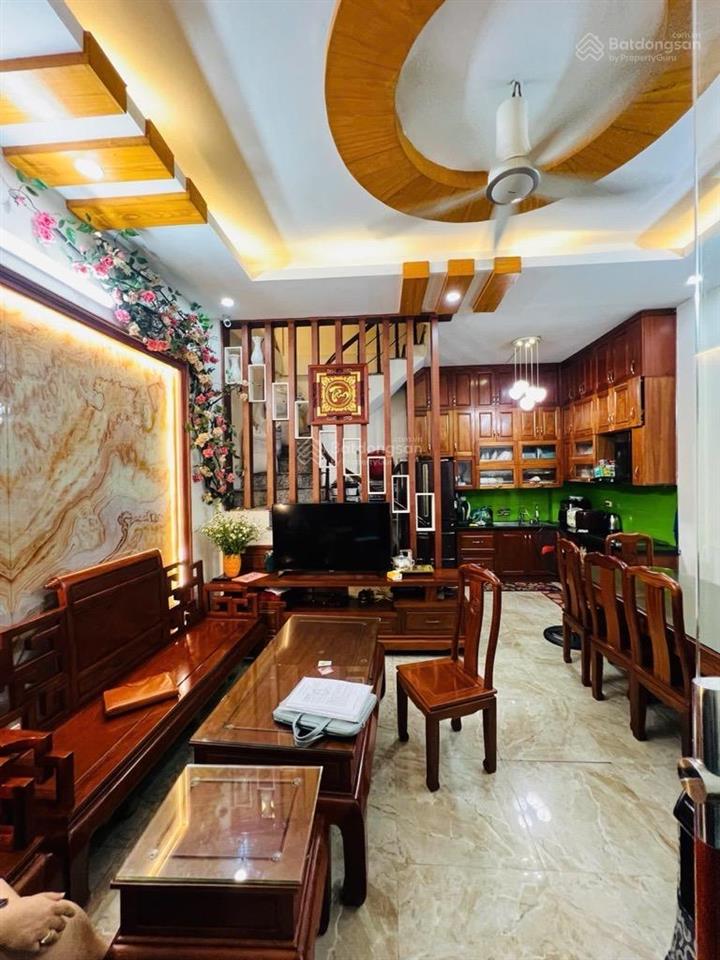 Cầu giấy 48m2, 6 tầng thang máy  ô tô đỗ cổng  nhà dân xây  full nội thất  sổ đẹp  nhỉnh 9 tỷ